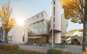 Hotel Olympiaworld-landessportzentrum  2*
