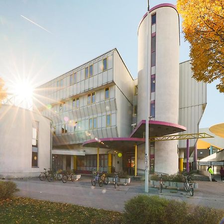 Olympiaworld-Landessportzentrum Innsbruck Esterno foto